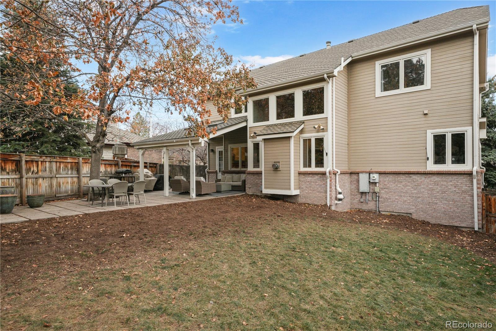 15246 W Ellsworth Place