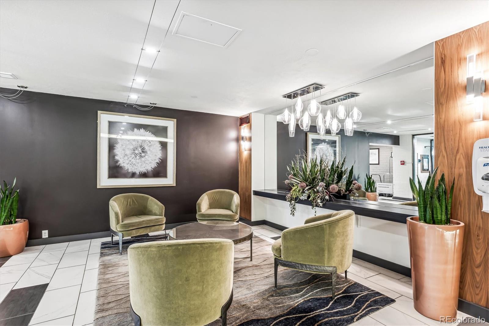 480 S Marion Parkway Unit: 901