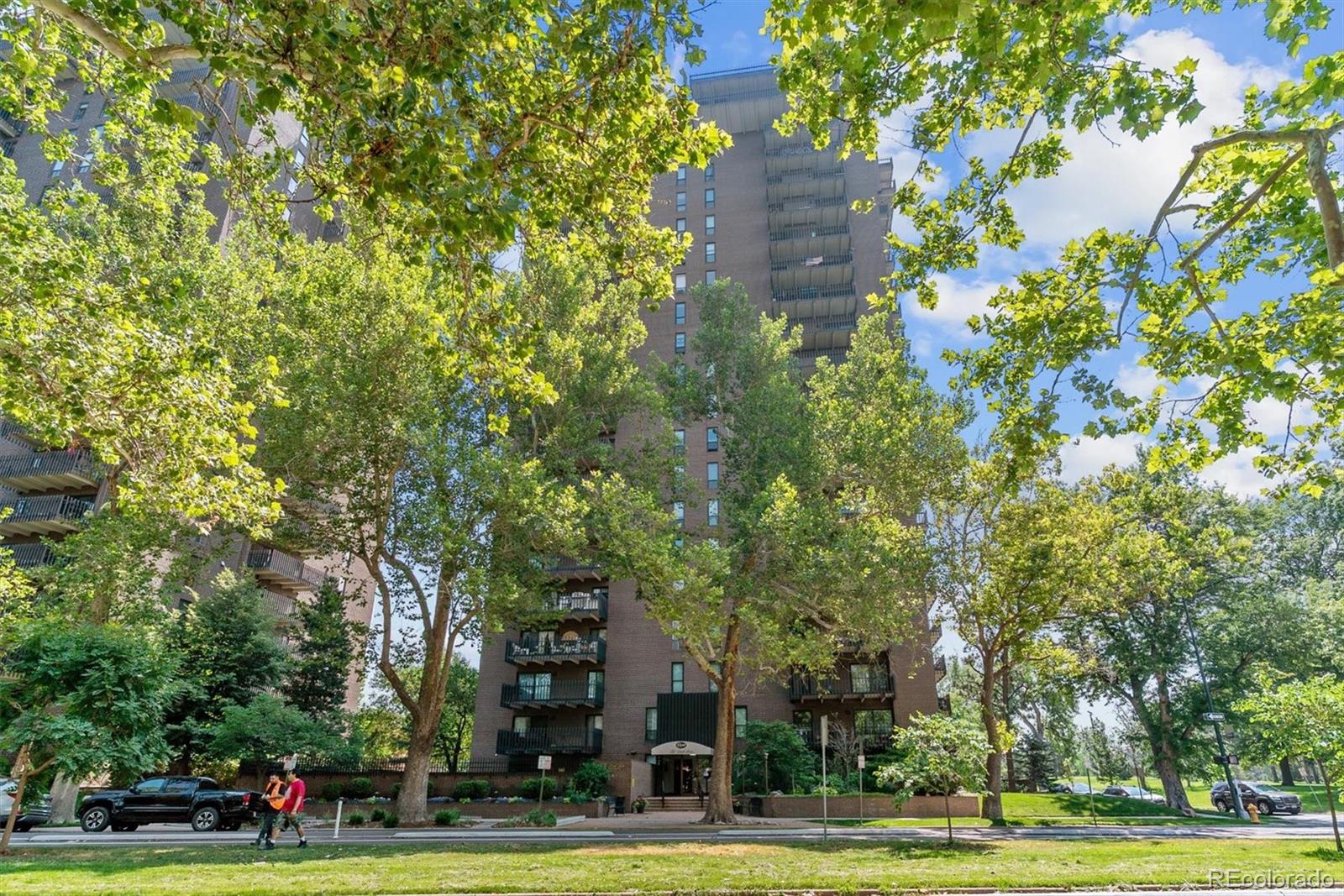 480 S Marion Parkway Unit: 901