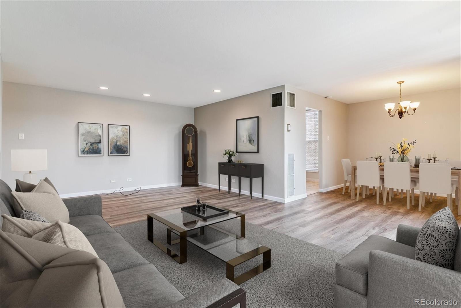 480 S Marion Parkway Unit: 901