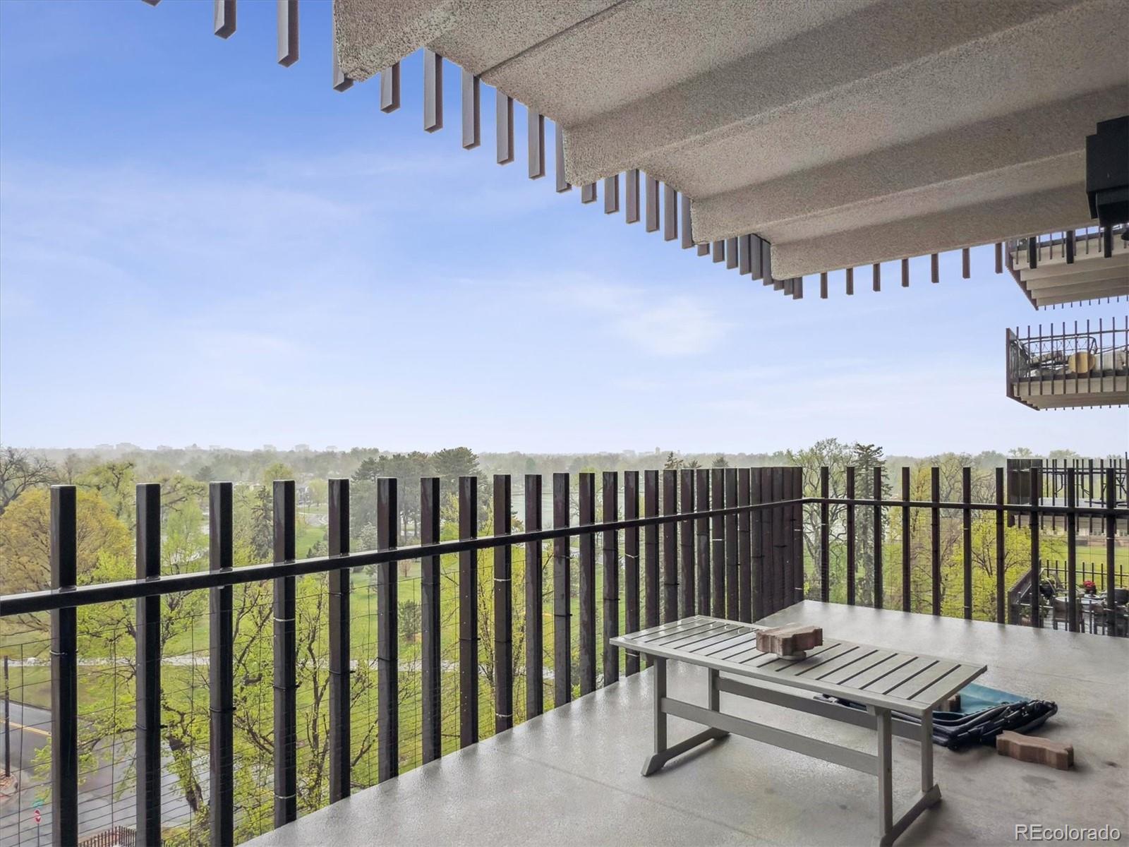 480 S Marion Parkway Unit: 901