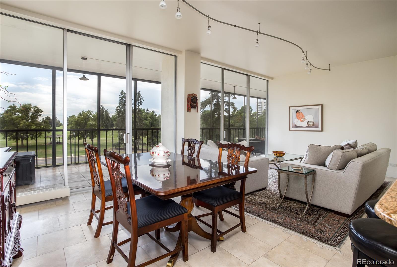 1201 N Williams Street Unit: 3B