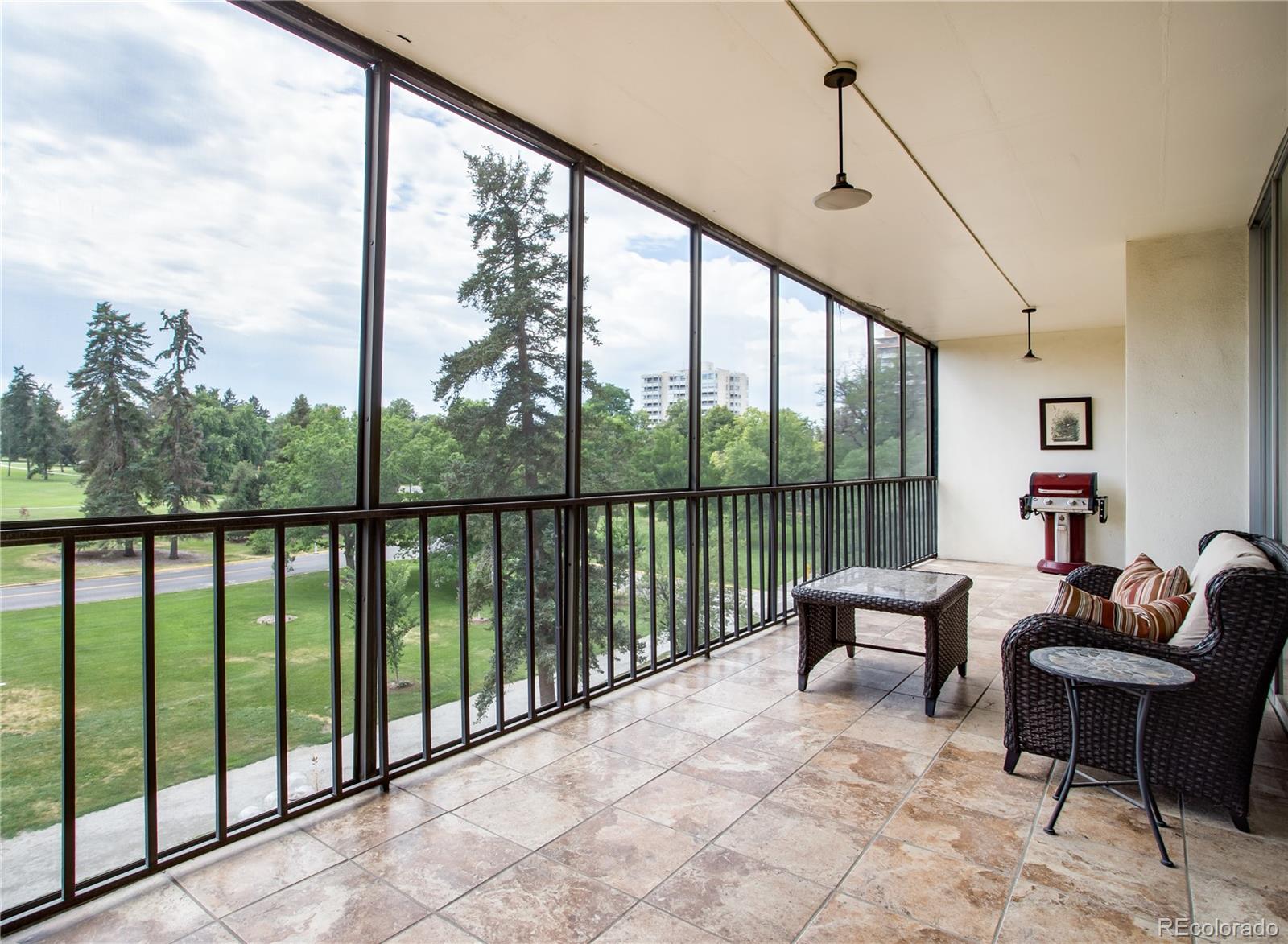 1201 N Williams Street Unit: 3B