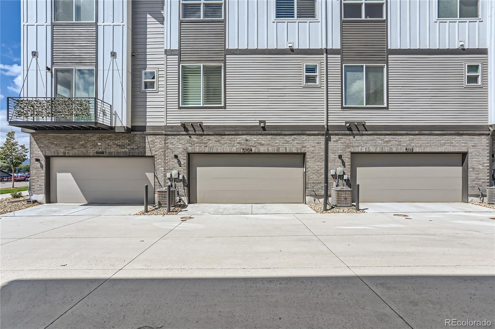 5104 Ward Road