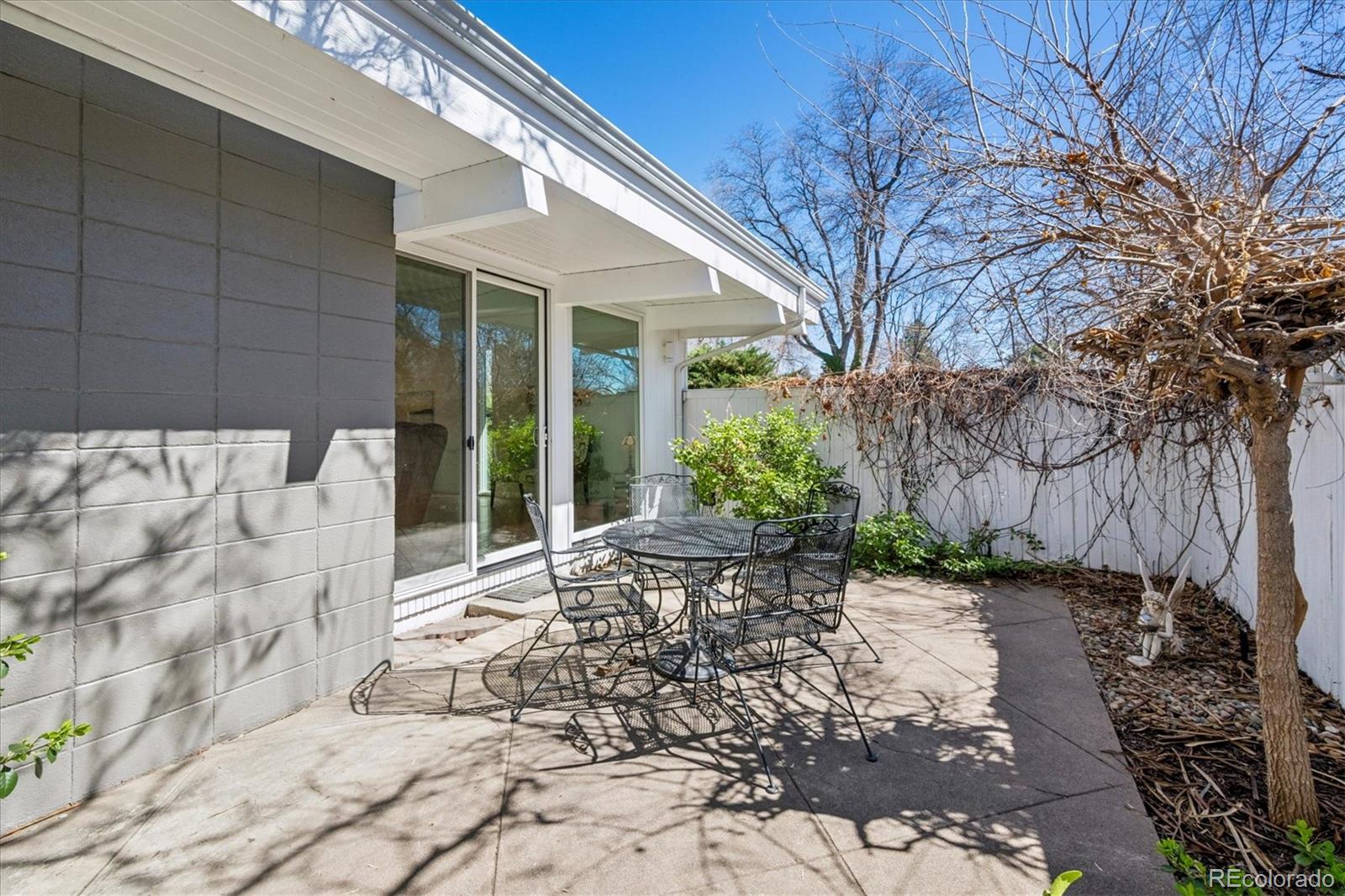 1323 S Eudora Street