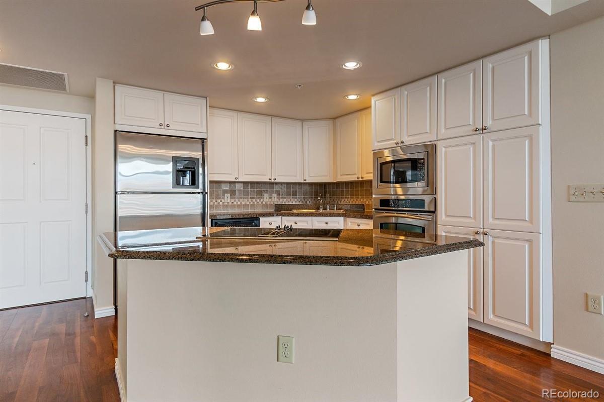 8100 E Union Avenue Unit: 1710