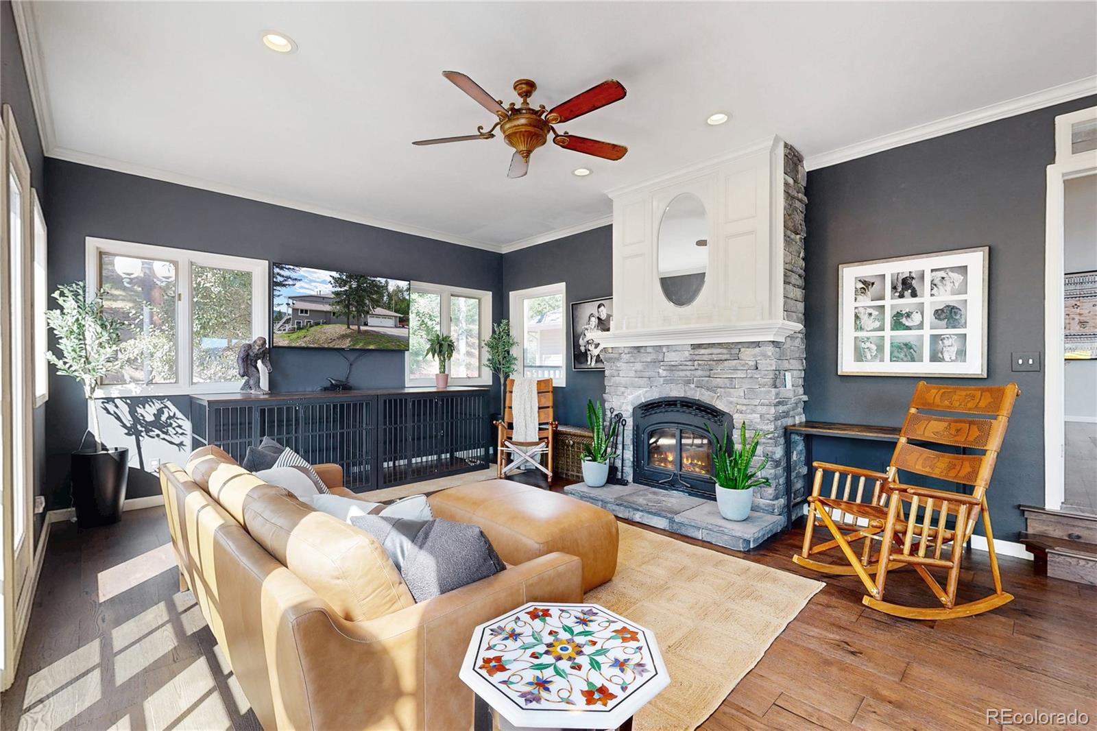 7692 Surrey Drive