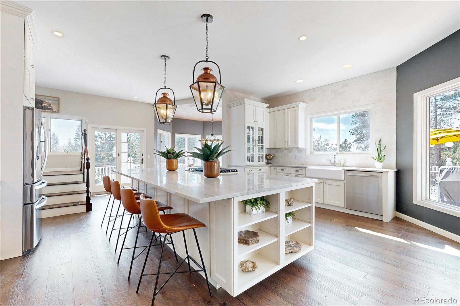 7692 Surrey Drive