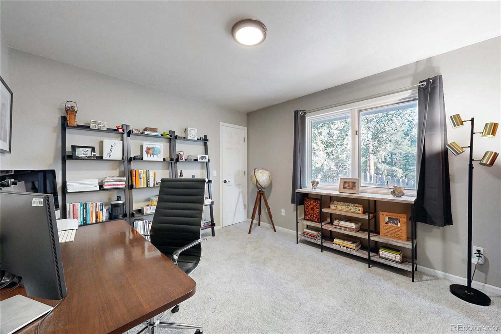 7692 Surrey Drive