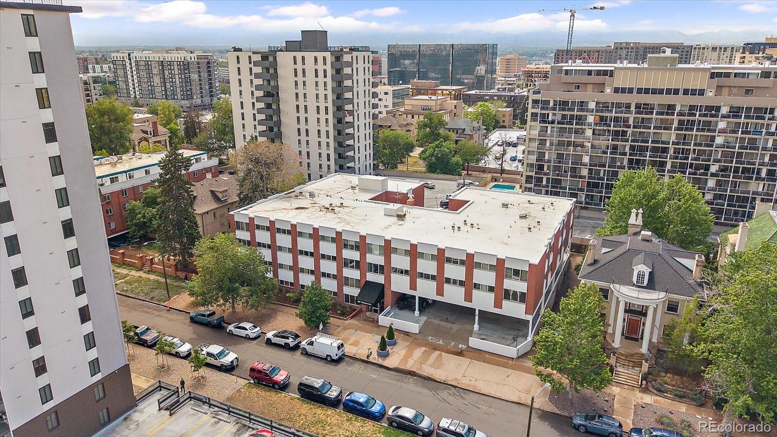 855 Pennsylvania Street Unit: 305