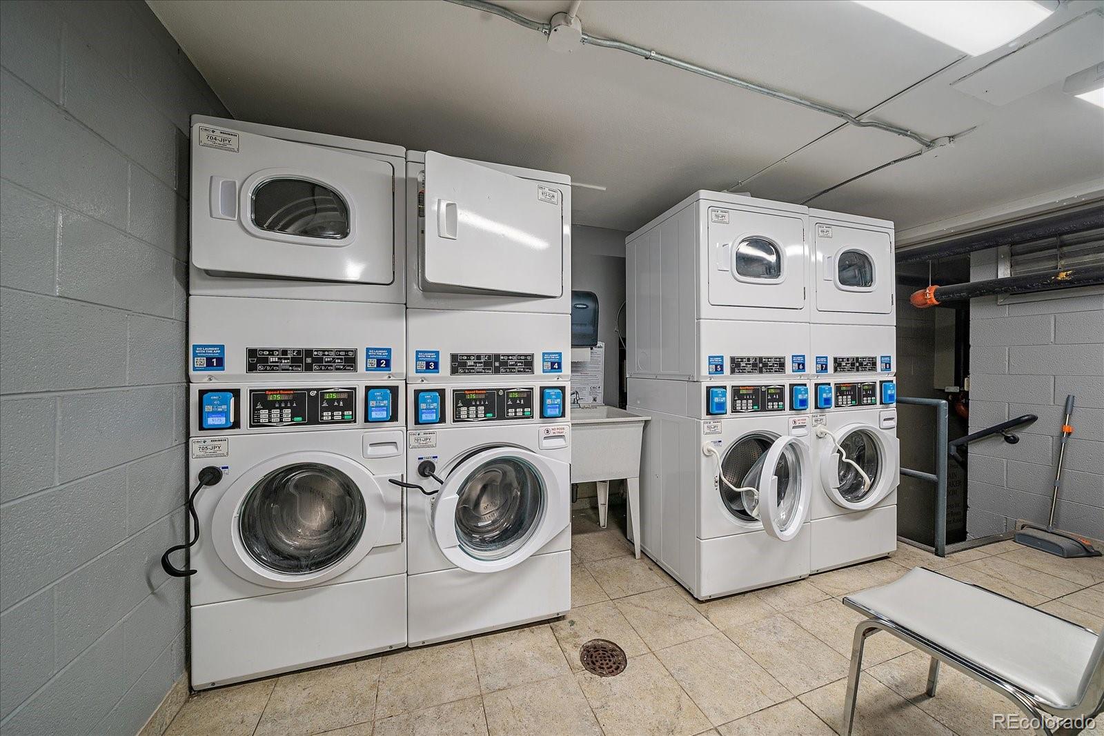 855 Pennsylvania Street Unit: 305