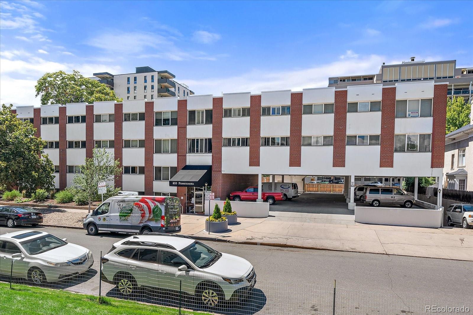 855 Pennsylvania Street Unit: 305