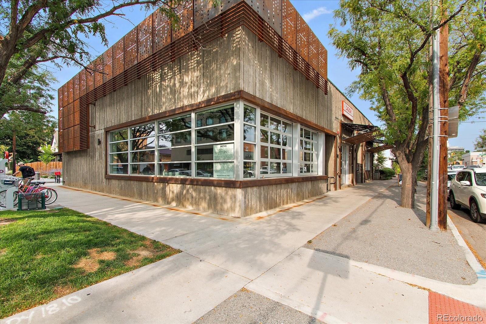 855 Pennsylvania Street Unit: 305