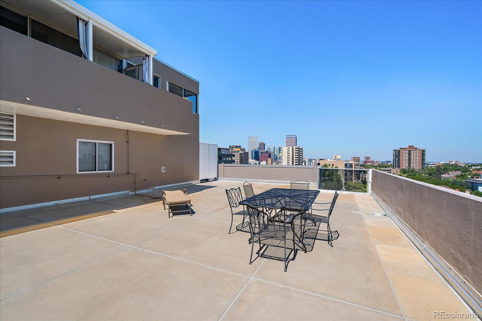 855 Pennsylvania Street Unit: 305