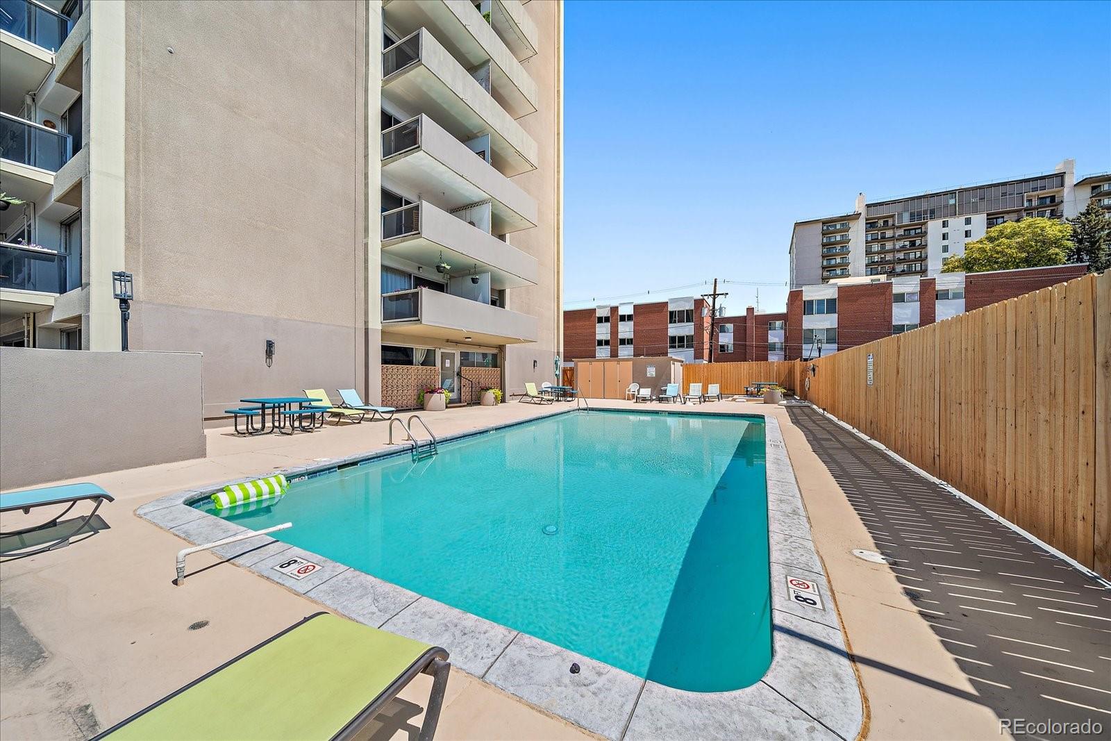 855 Pennsylvania Street Unit: 305