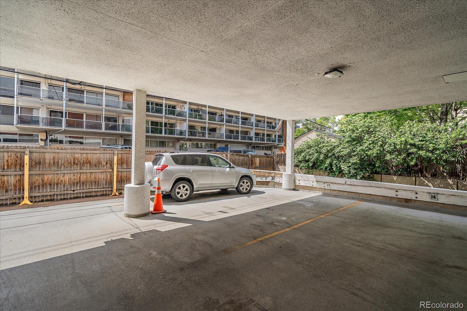 855 Pennsylvania Street Unit: 305