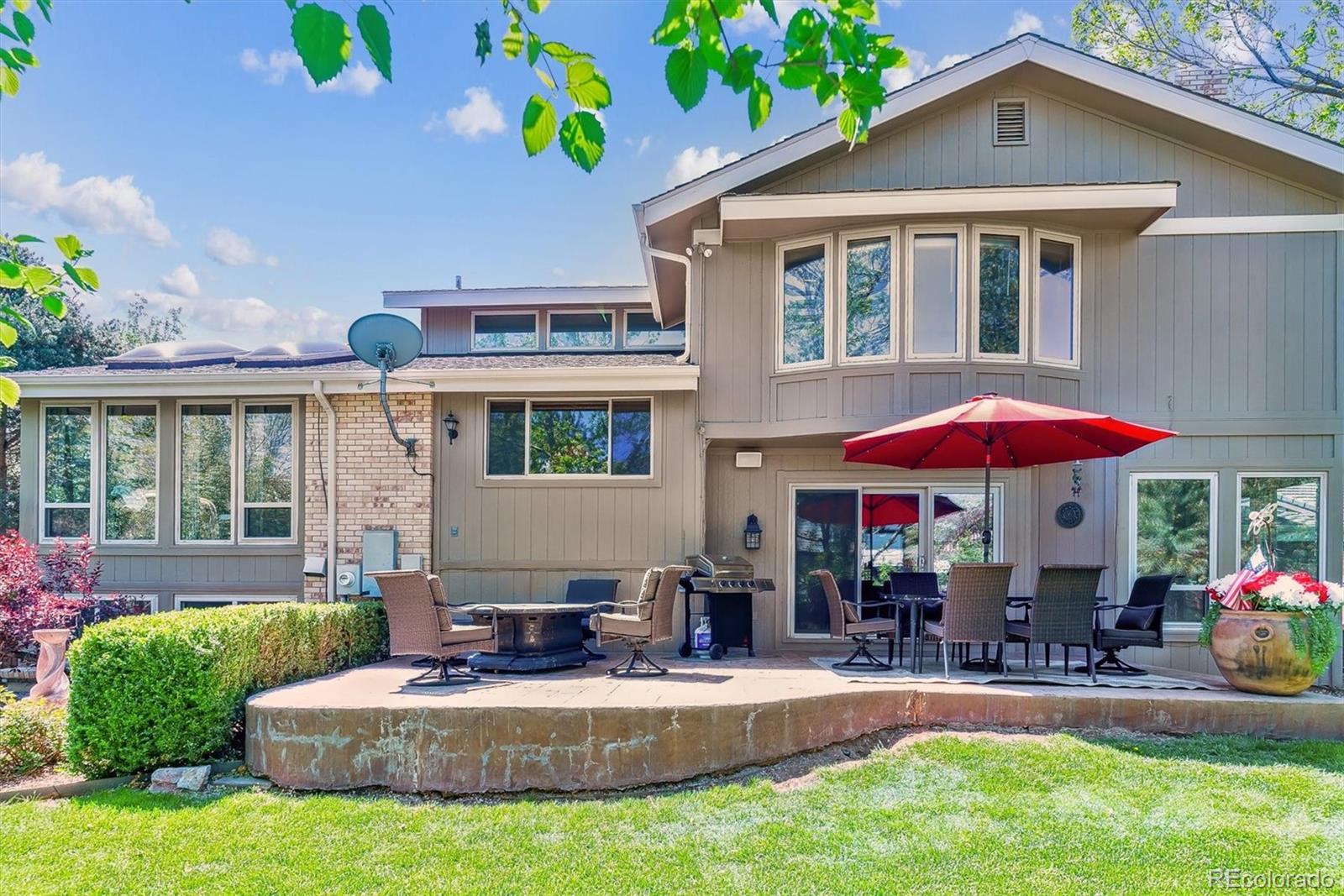 5373 E Links Circle