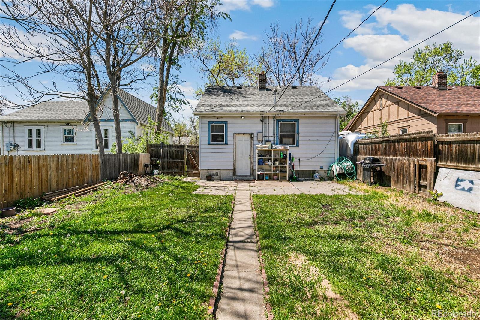 1850 S Williams Street