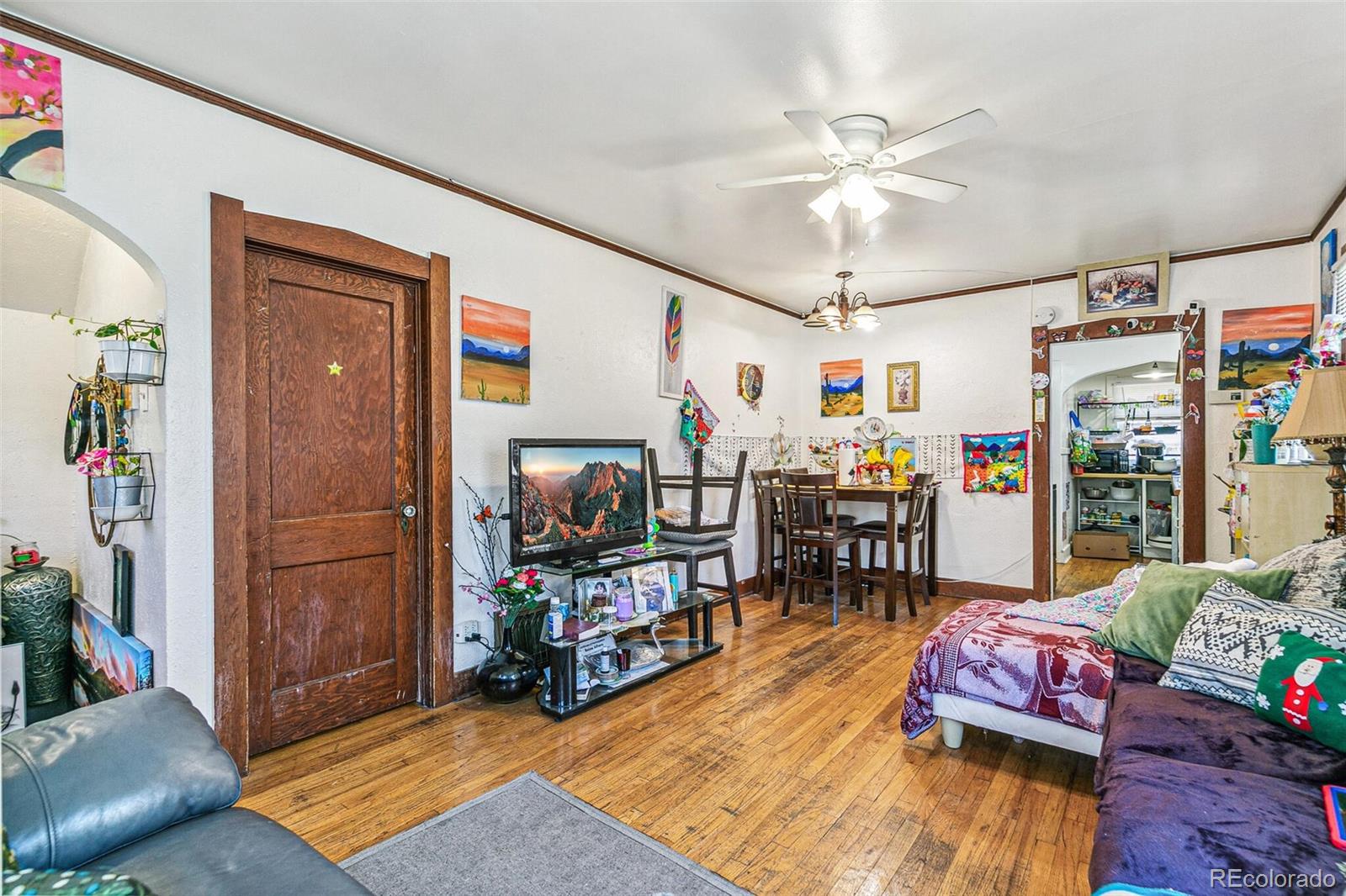 1850 S Williams Street