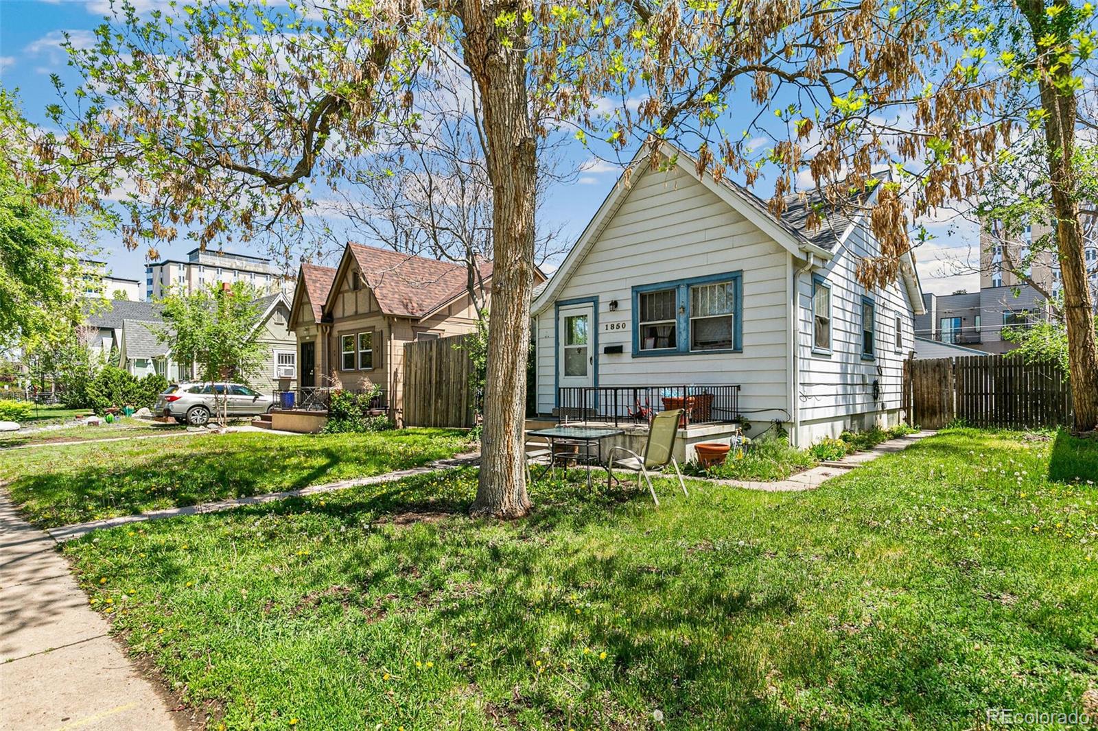 1850 S Williams Street