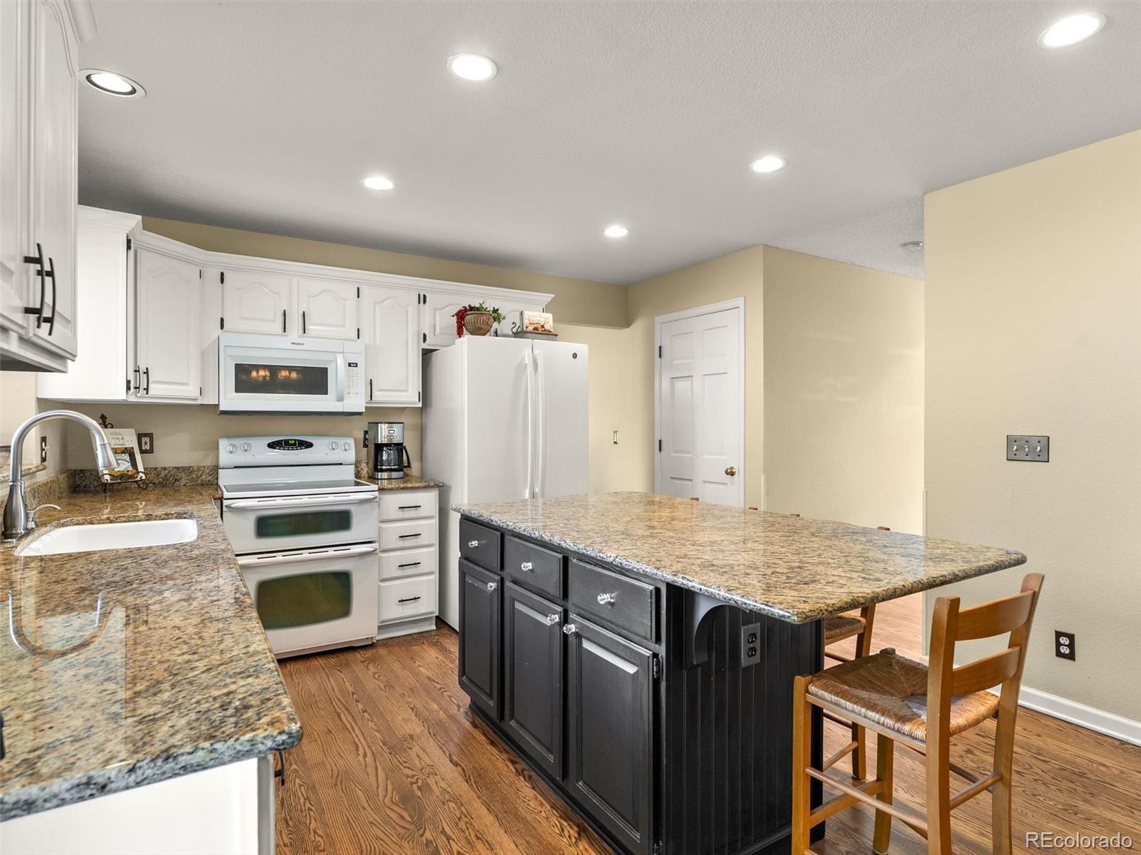 9475 Cherryvale Drive