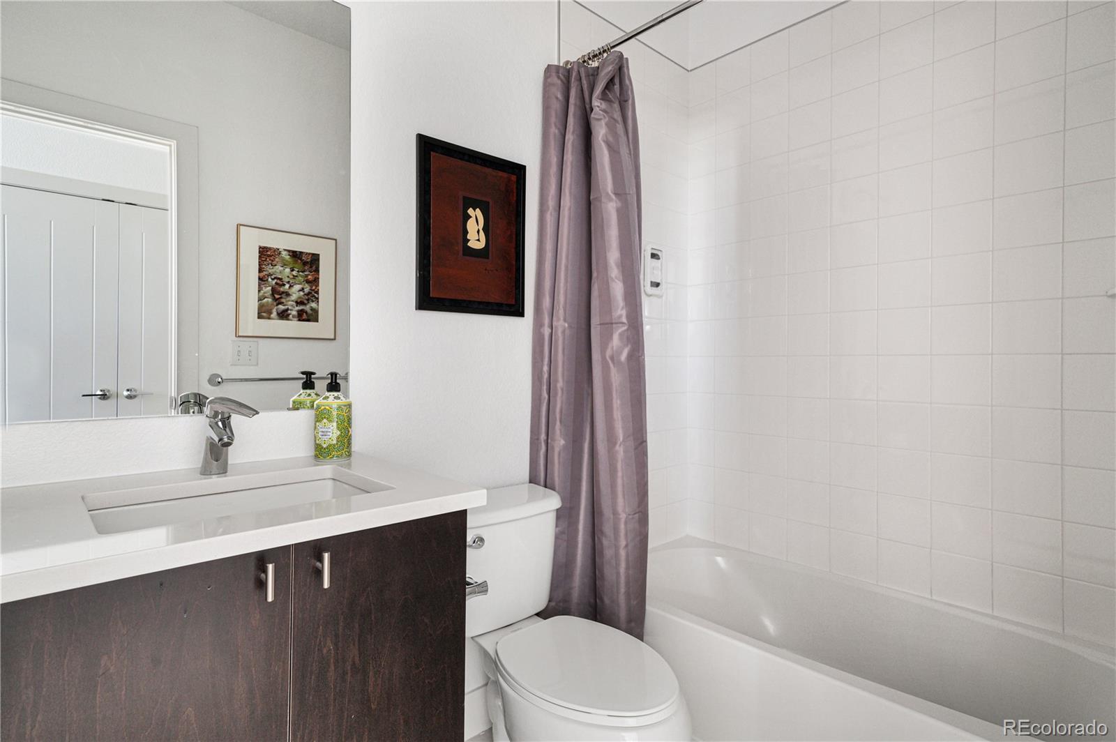 5043 Valentia Street Unit: 102