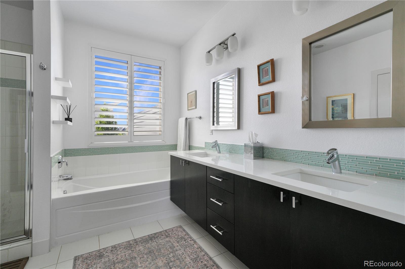 5043 Valentia Street Unit: 102
