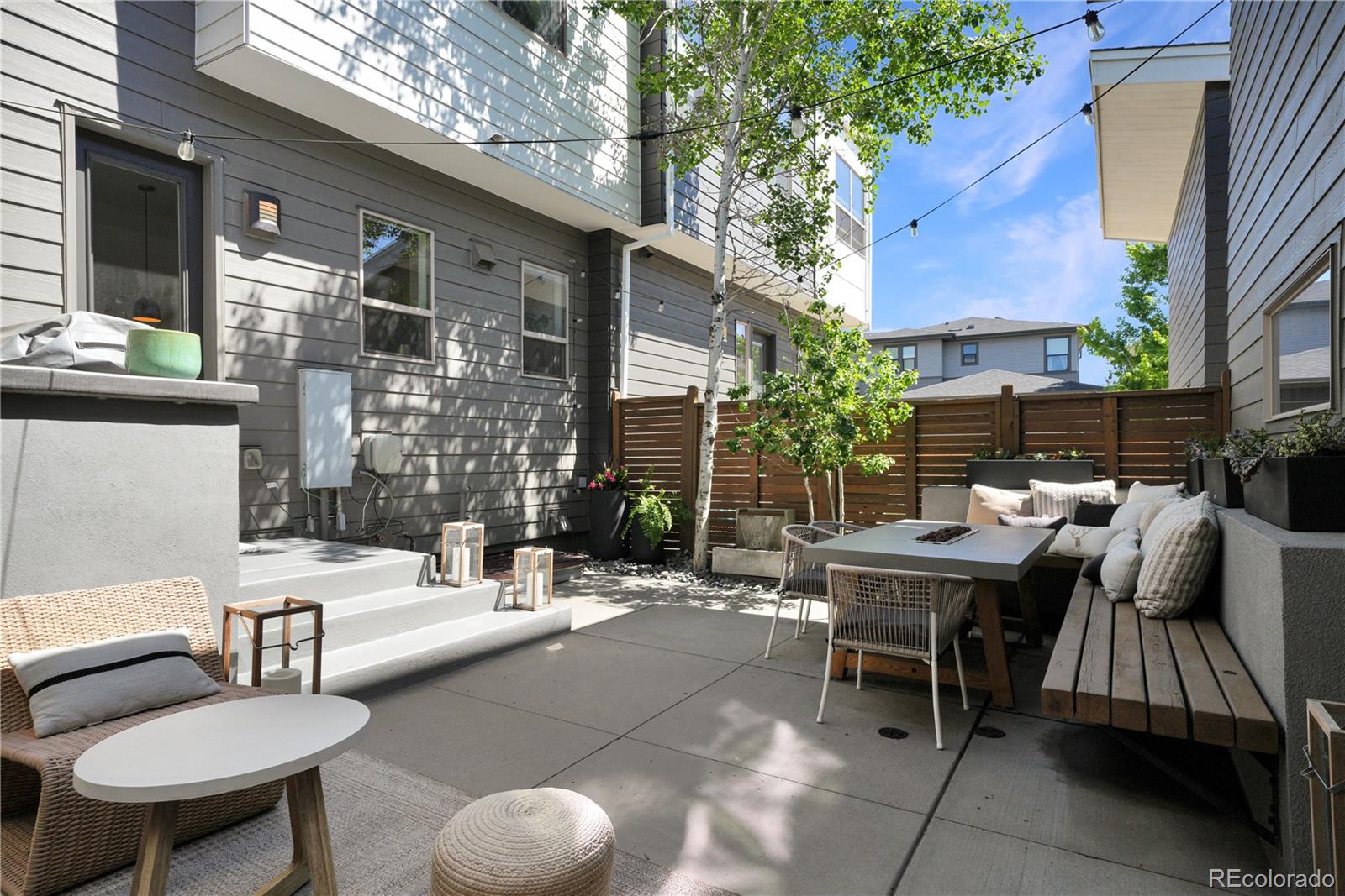 5043 Valentia Street Unit: 102