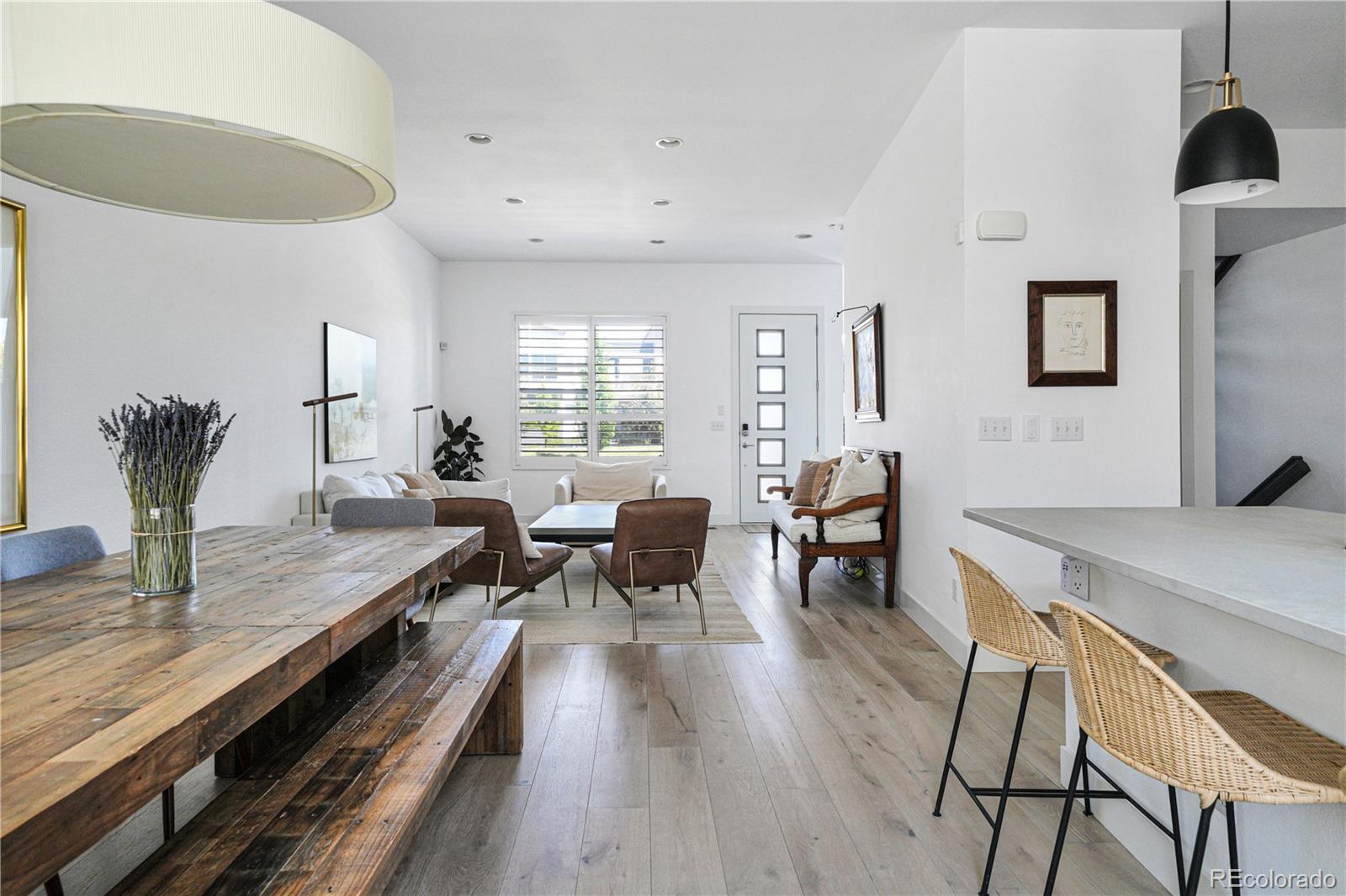 5043 Valentia Street Unit: 102