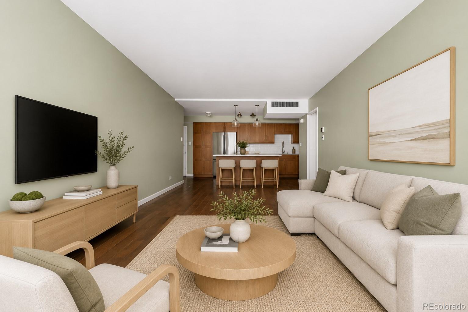 790 N Washington Street Unit: 706