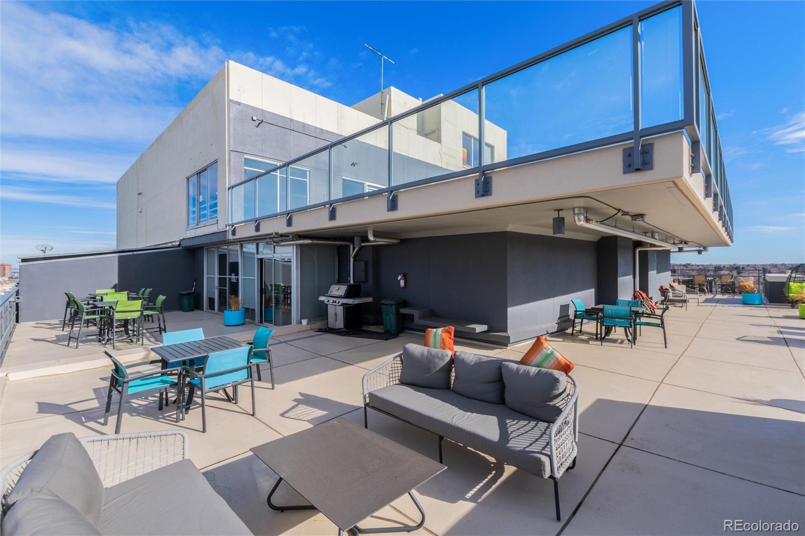 790 N Washington Street Unit: 706