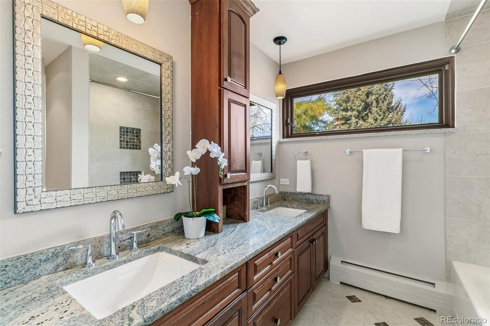 5430 S Jasmine Street