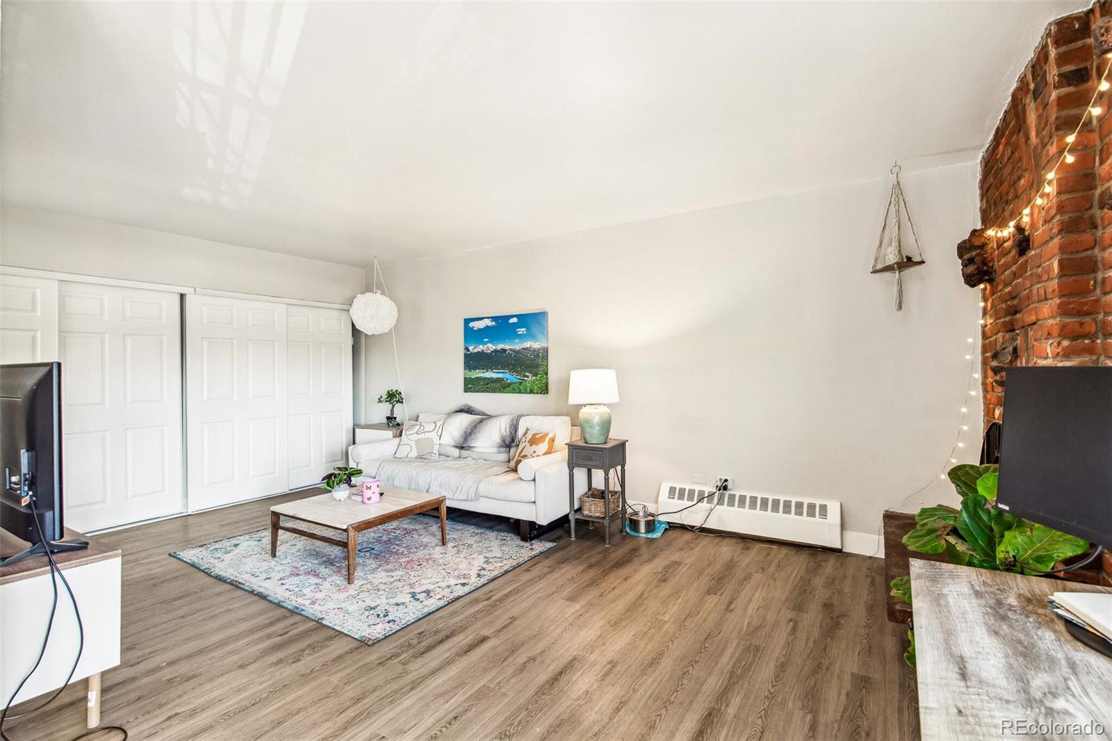 1201 N Clarkson Street