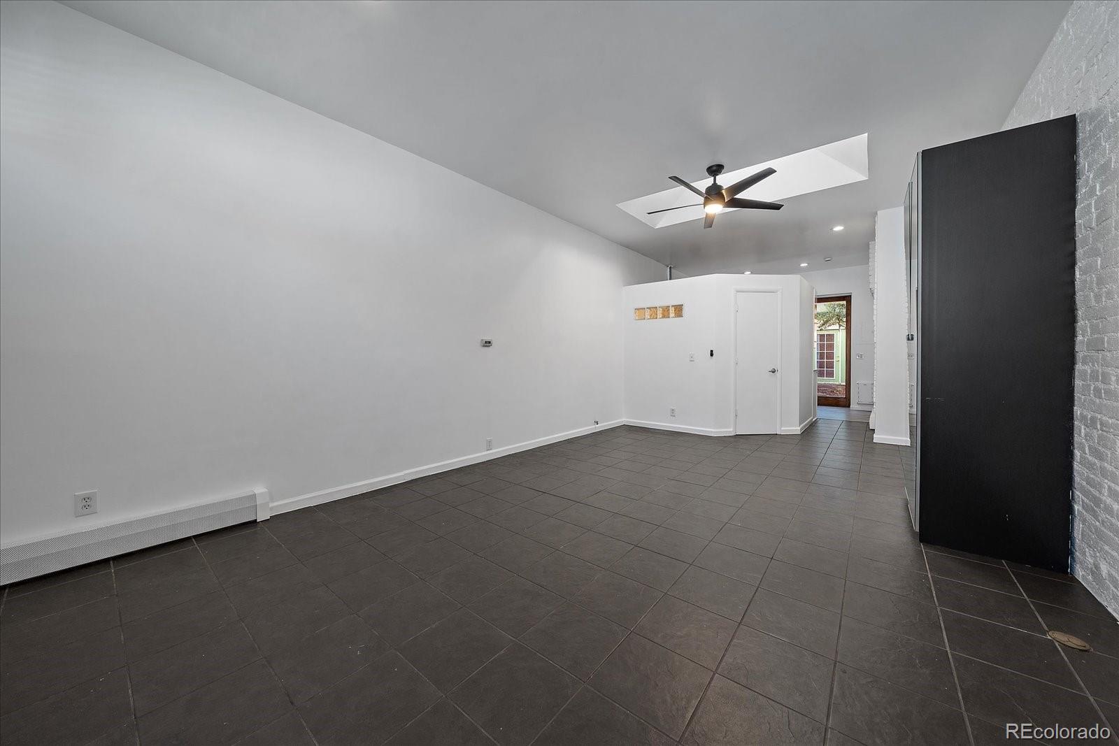 2524 Kensing Court