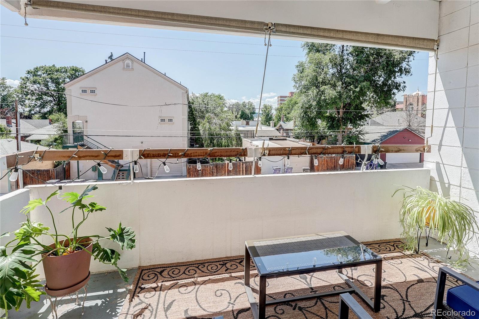 551 N Pearl Street Unit: 201