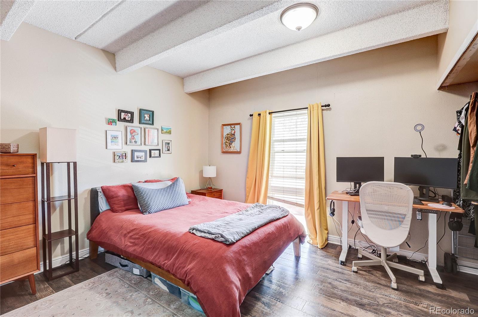 551 N Pearl Street Unit: 201