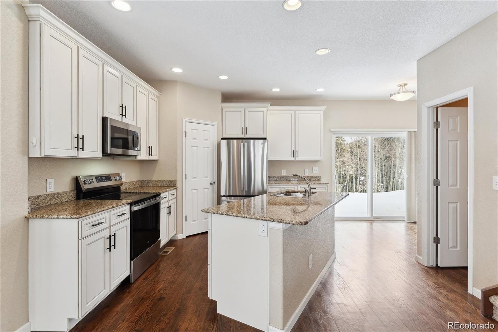 820 N Vernon Drive