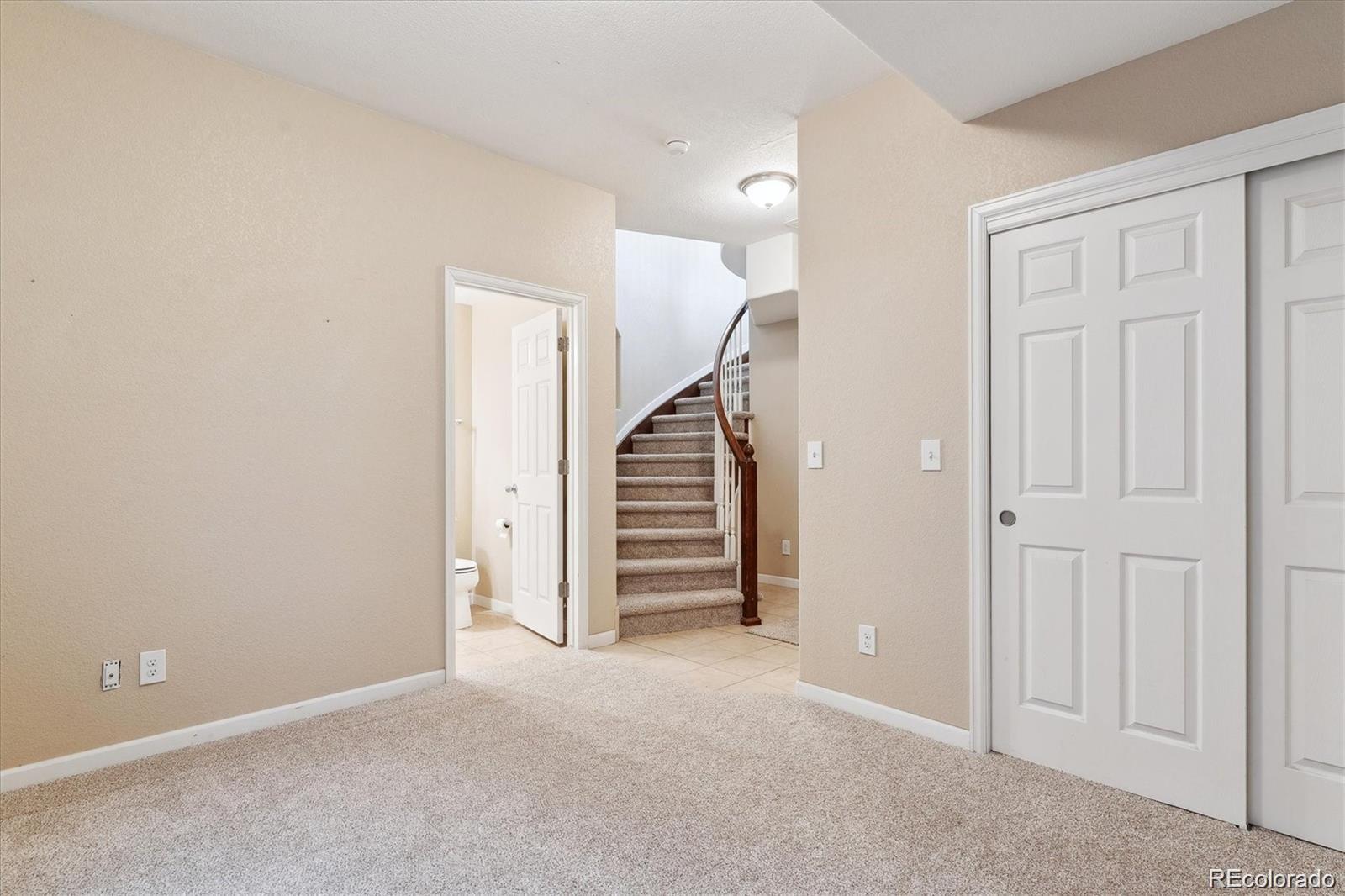 820 N Vernon Drive