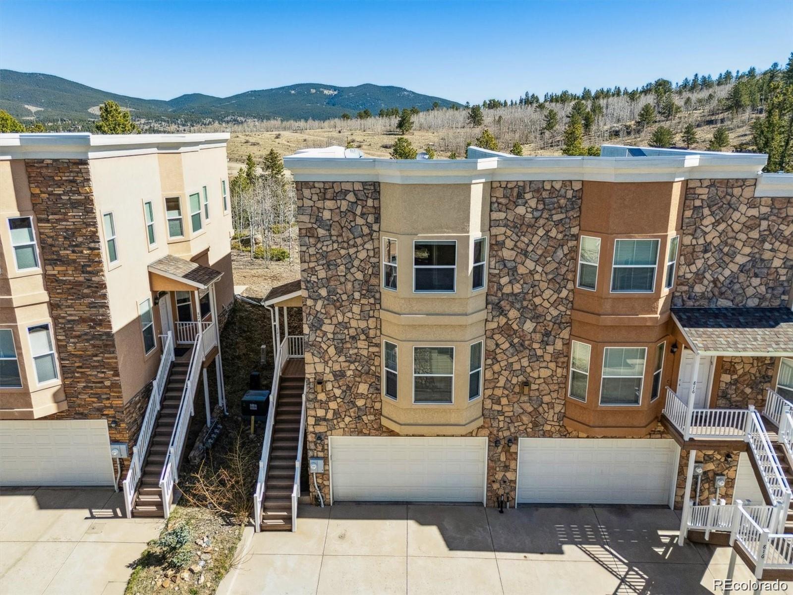 820 N Vernon Drive