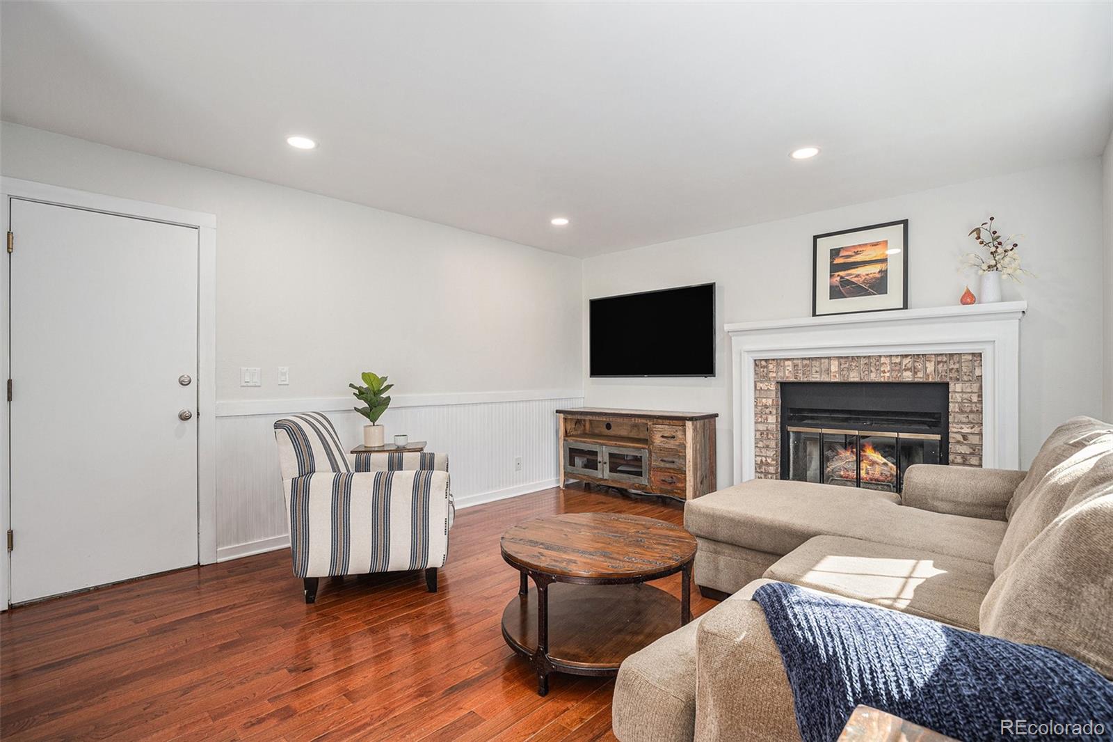 5821 S Quatar Circle