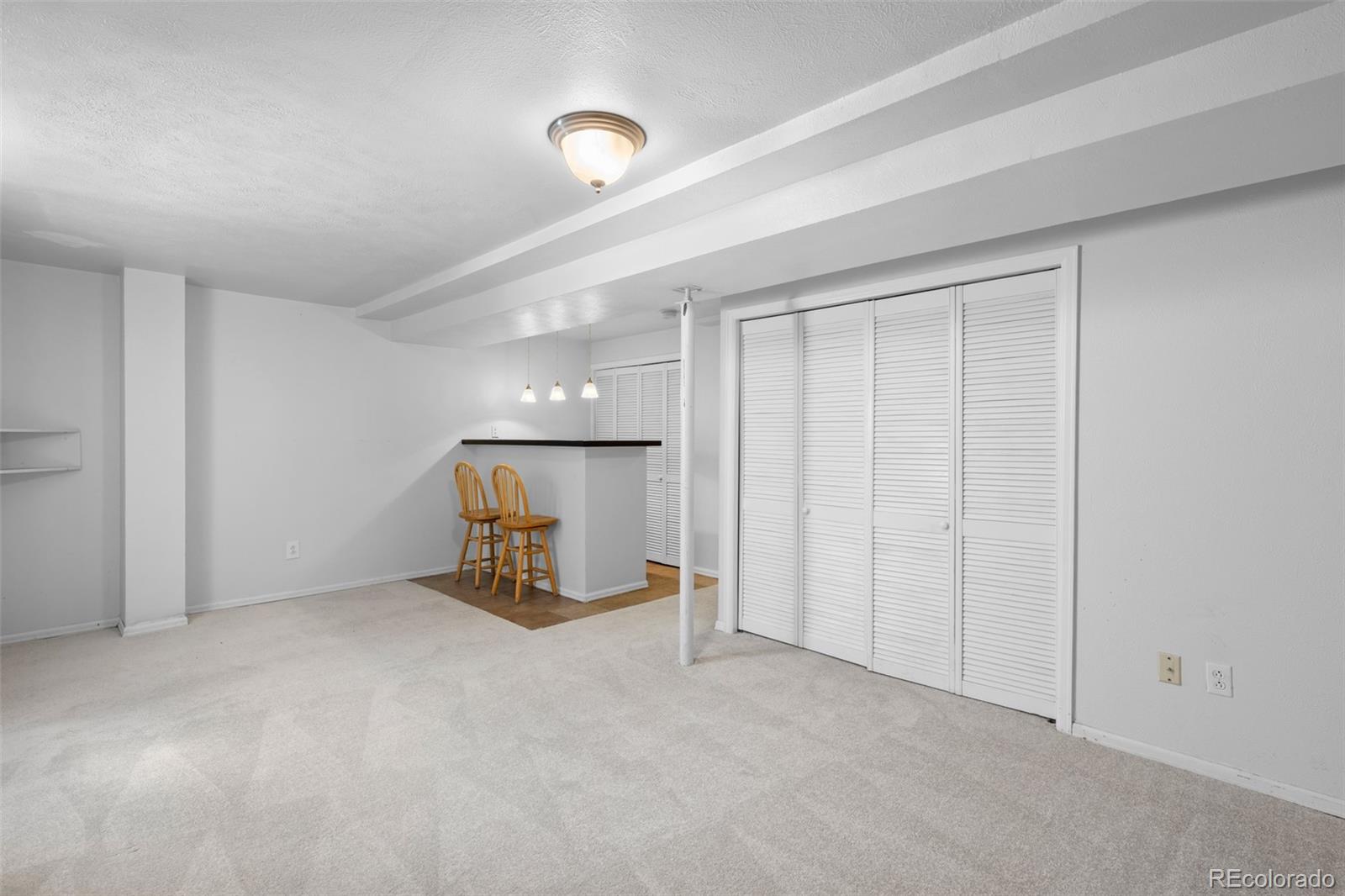 8761 Cloverleaf Circle