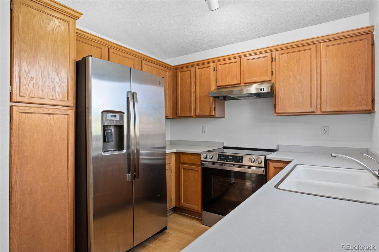 8761 Cloverleaf Circle