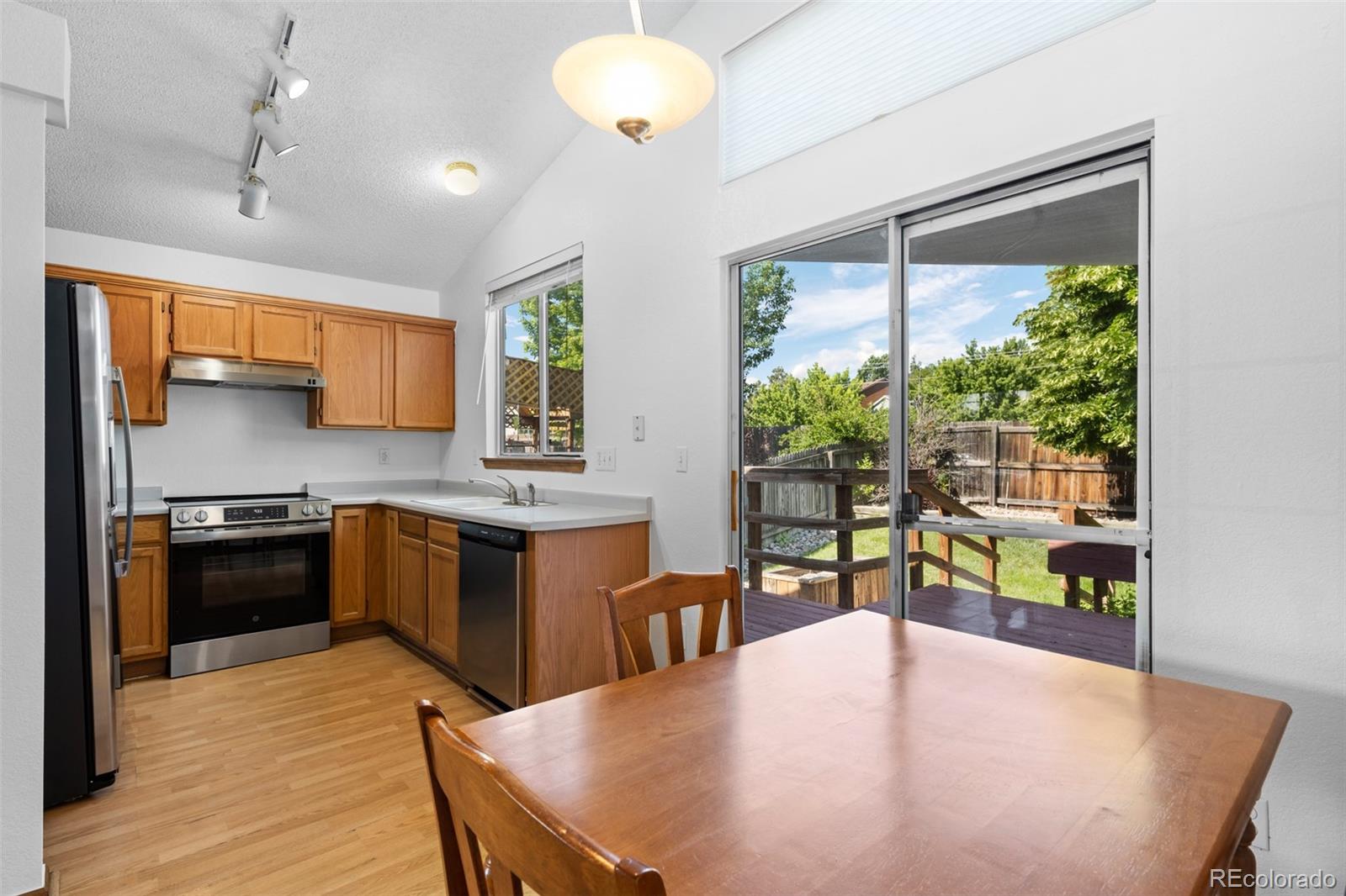 8761 Cloverleaf Circle