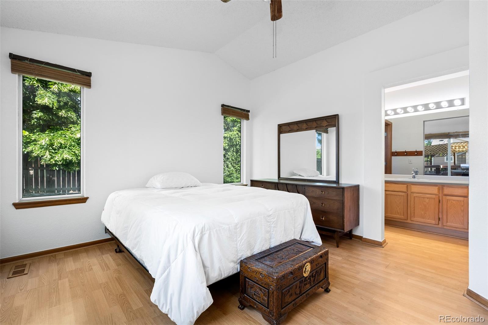 8761 Cloverleaf Circle