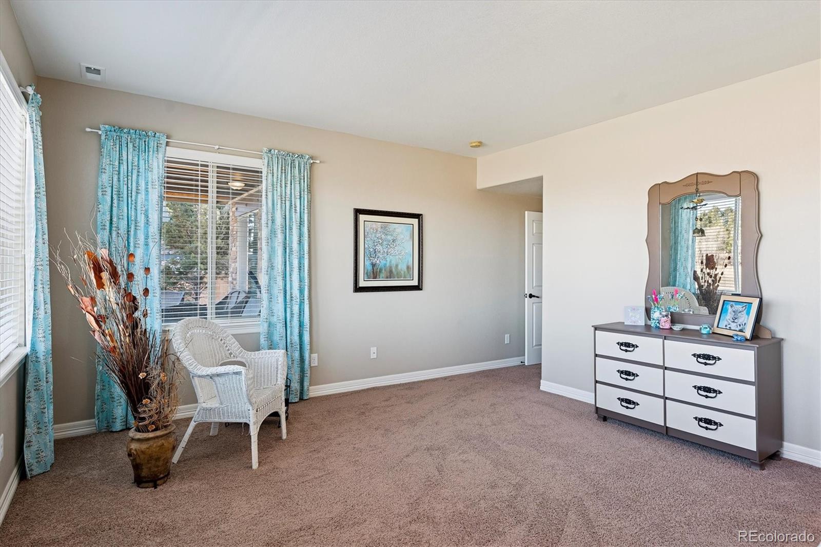 5228 Rialto Drive