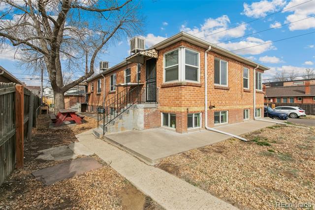 2300 W 39th Avenue