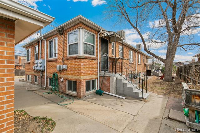 2300 W 39th Avenue