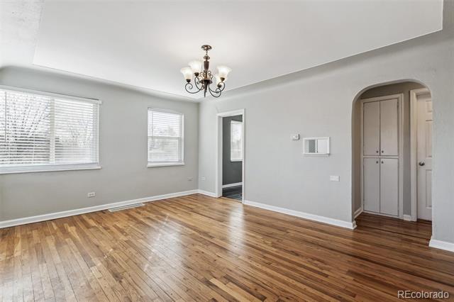 2300 W 39th Avenue