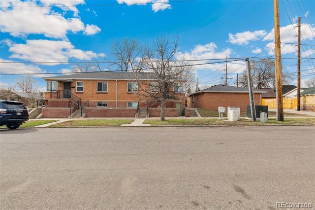 2300 W 39th Avenue