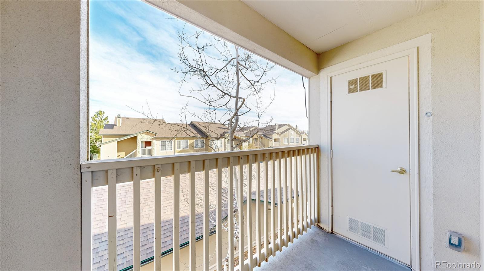 10035 E Carolina Place Unit: 201